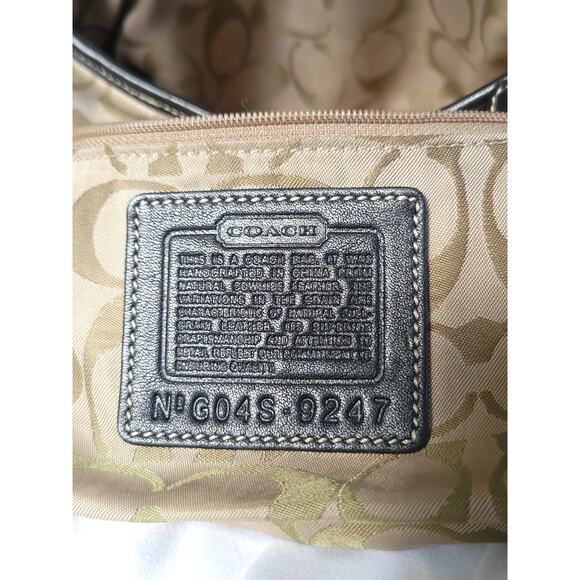 Vintage Coach(9247) Black Leather Soho Magnetic Buckle Flap Purse/Bag - Picture 14 of 14